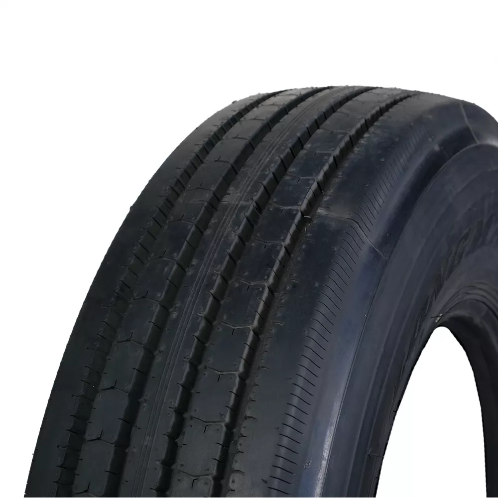 Грузовая шина 295/80 R22,5 Long March LM-216 18PR в Осе