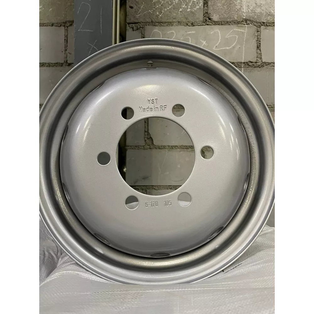 Диск 5,50х16  TREBL ET-105 PCD 6x170 D 130 в Осе